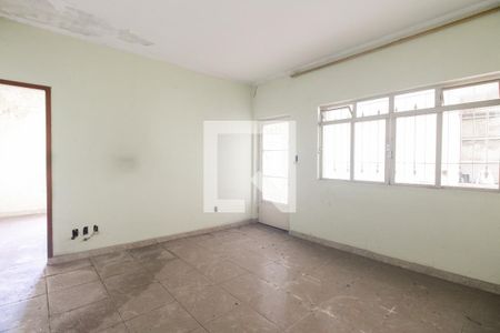 Sala  de casa à venda com 3 quartos, 100m² em Vila Carrão, São Paulo