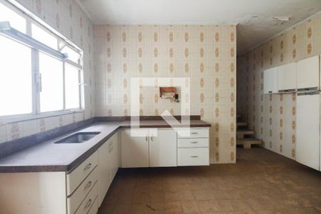 Casa à venda com 100m², 3 quartos e 1 vaga Casa à venda com 100m², 3 quartos e 1 vagaCozinha