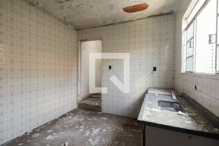 Casa à venda com 100m², 3 quartos e 1 vaga Casa à venda com 100m², 3 quartos e 1 vagaCozinha