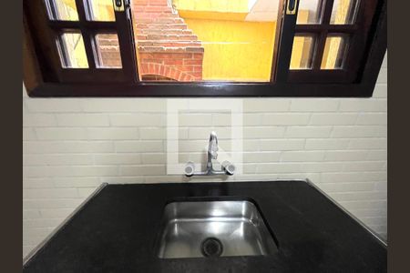 Casa à venda com 220m², 4 quartos e 2 vagasCozinha 2