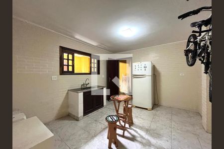 Casa à venda com 220m², 4 quartos e 2 vagasCozinha 2