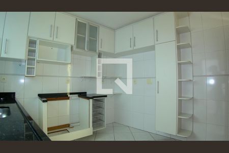 Casa de condomínio à venda com 68m², 2 quartos e 2 vagasCozinha