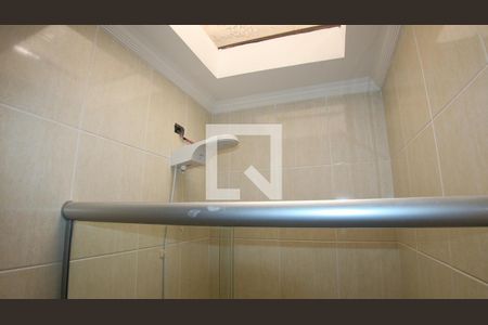 Casa de condomínio à venda com 68m², 2 quartos e 2 vagasBanheiro