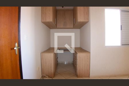 Casa de condomínio à venda com 68m², 2 quartos e 2 vagasQuarto 2