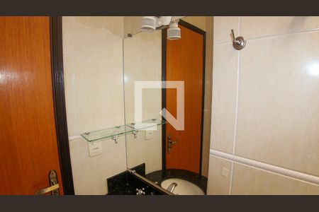 Casa de condomínio à venda com 68m², 2 quartos e 2 vagasBanheiro