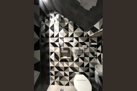 Casa de condomínio à venda com 150m², 6 quartos e 1 vagaBanheiro ap 2