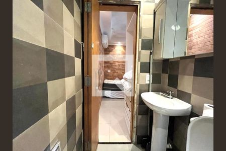 Casa de condomínio à venda com 150m², 6 quartos e 1 vagaBanheiro ap 5