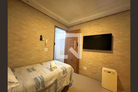 Casa de condomínio à venda com 150m², 6 quartos e 1 vagaStudio ap 3