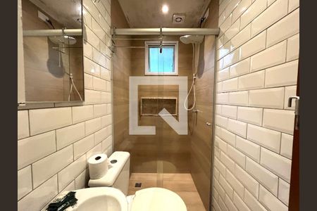 Casa de condomínio à venda com 150m², 6 quartos e 1 vagaBanheiro ap 3