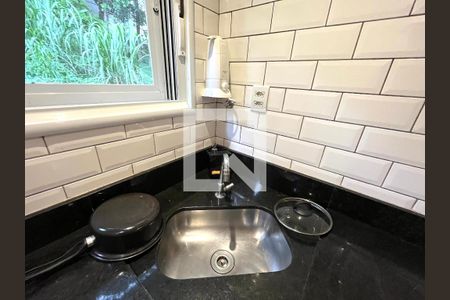 Casa de condomínio à venda com 150m², 6 quartos e 1 vagaStudio ap 3