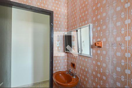 Casa à venda com 150m², 3 quartos e 2 vagas Casa à venda com 150m², 3 quartos e 2 vagasBanheiro da Suíte