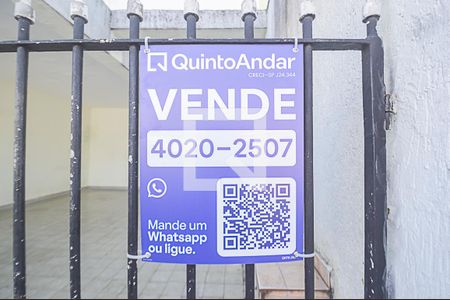 Casa à venda com 150m², 3 quartos e 2 vagas Casa à venda com 150m², 3 quartos e 2 vagasPlaca