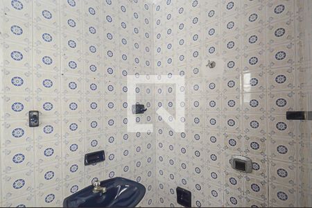 Casa à venda com 150m², 3 quartos e 2 vagas Casa à venda com 150m², 3 quartos e 2 vagasBanheiro de serviço