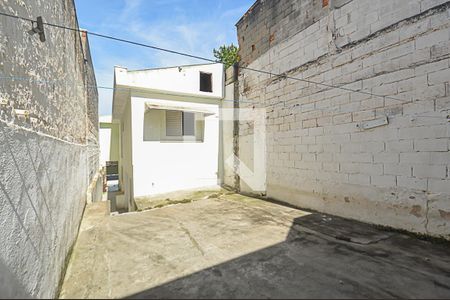 Casa à venda com 150m², 3 quartos e 2 vagas Casa à venda com 150m², 3 quartos e 2 vagasQuintal
