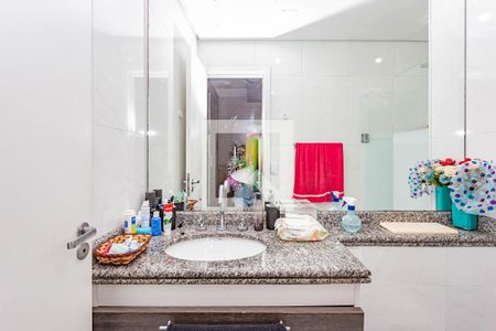 Apartamento à venda com 102m², 3 quartos e 1 vagaBanheiro da Suíte