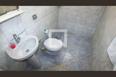 Casa à venda com 127m², 2 quartos e 3 vagasBanheiro 2