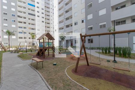 Apartamento à venda com 42m², 2 quartos e sem vagaÁrea Comum - Playground