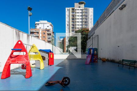 Apartamento à venda com 105m², 3 quartos e 2 vagasÁrea comum - Playground