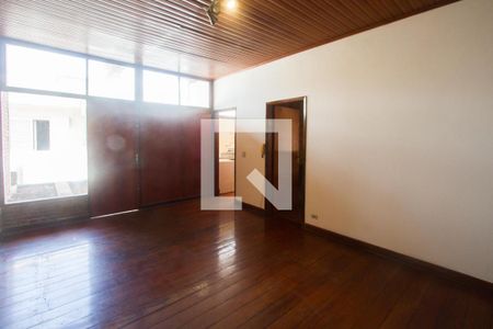 Sala de casa para alugar com 4 quartos, 400m² em Chácara Monte Alegre, São Paulo