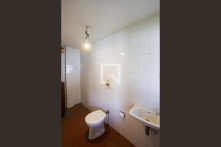 Casa para alugar com 400m², 4 quartos e 3 vagasBanheiro de Serviço 2