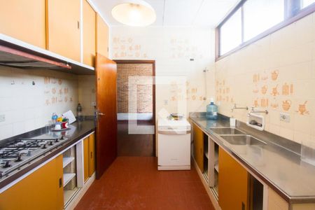 Casa para alugar com 400m², 4 quartos e 3 vagasCozinha