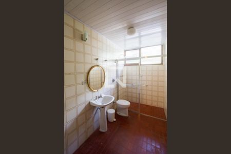 Casa para alugar com 400m², 4 quartos e 3 vagasBanheiro