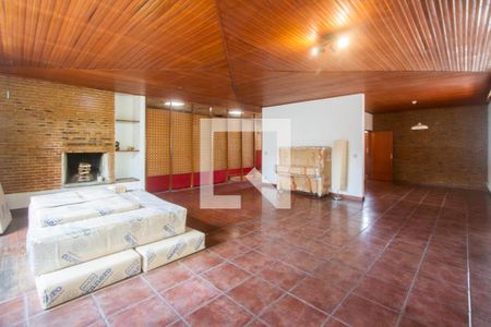 Sala de casa para alugar com 4 quartos, 400m² em Chácara Monte Alegre, São Paulo