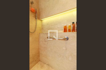 Apartamento à venda com 370m², 3 quartos e 5 vagasSuíte 2 - Banheiro