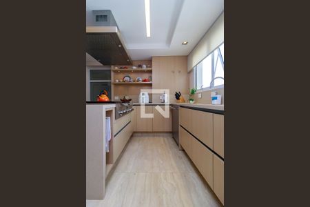 Apartamento à venda com 370m², 3 quartos e 5 vagasCozinha