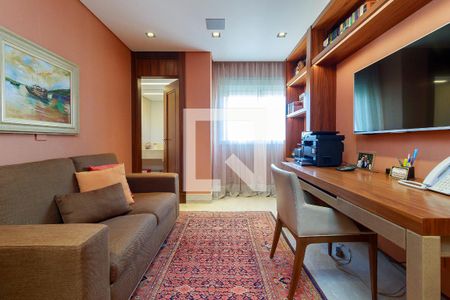 Apartamento à venda com 370m², 3 quartos e 5 vagasEscritório