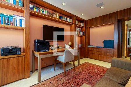 Apartamento à venda com 370m², 3 quartos e 5 vagasEscritório