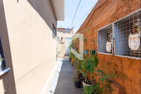 Casa à venda com 160m², 3 quartos e 2 vagas Casa à venda com 160m², 3 quartos e 2 vagasQuintal