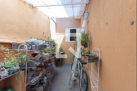 Casa à venda com 160m², 3 quartos e 2 vagas Casa à venda com 160m², 3 quartos e 2 vagasQuintal