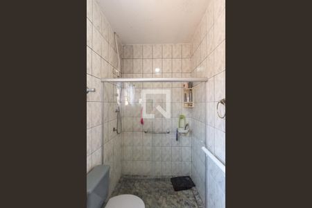 Casa à venda com 160m², 3 quartos e 2 vagas Casa à venda com 160m², 3 quartos e 2 vagasBanheiro