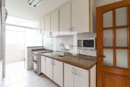 Apartamento à venda com 90m², 3 quartos e 1 vagaCozinha