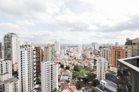 Apartamento à venda com 180m², 3 quartos e 3 vagas Apartamento à venda com 180m², 3 quartos e 3 vagasCobertura - Vista