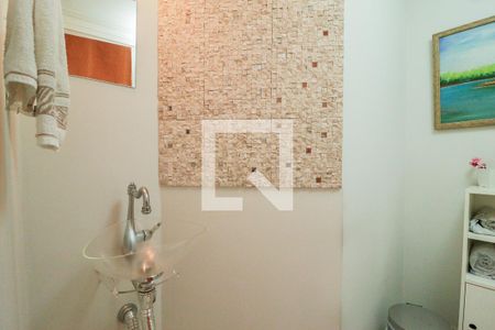 Apartamento à venda com 180m², 3 quartos e 3 vagas Apartamento à venda com 180m², 3 quartos e 3 vagasLavabo 2