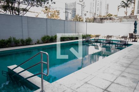 Apartamento para alugar com 40m², 2 quartos e sem vaga Apartamento para alugar com 40m², 2 quartos e sem vagaÁrea comum - Piscina