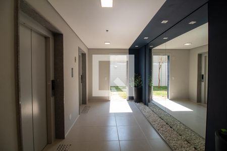 Hall Social de apartamento para alugar com 2 quartos, 40m² em Jardim Caravelas, São Paulo
