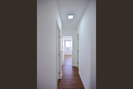 Corredor de apartamento à venda com 3 quartos, 69m² em Vila Andrade, São Paulo