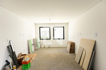 Sala de casa de condomínio para alugar com 4 quartos, 350m² em Jardim Prudência, São Paulo