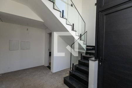 Sala de casa de condomínio para alugar com 4 quartos, 350m² em Jardim Prudência, São Paulo