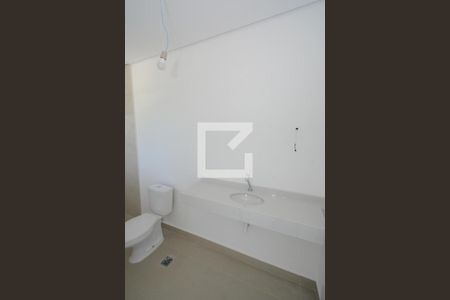 Casa de condomínio para alugar com 350m², 4 quartos e 4 vagasBanheiro da Suíte 3