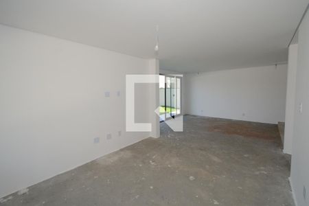 Casa de condomínio para alugar com 350m², 4 quartos e 4 vagasSala