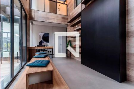 Apartamento à venda com 45m², 1 quarto e 1 vaga Apartamento à venda com 45m², 1 quarto e 1 vagaHall