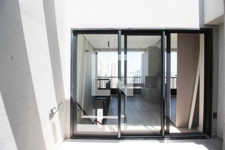 Apartamento à venda com 45m², 1 quarto e 1 vaga Apartamento à venda com 45m², 1 quarto e 1 vagaVaranda