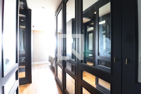 Apartamento para alugar com 96m², 2 quartos e 2 vagasDetalhe da Suíte 1