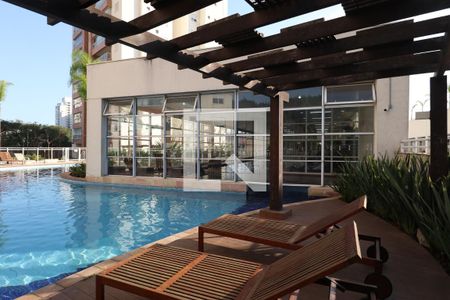 Apartamento para alugar com 96m², 2 quartos e 2 vagasÁrea comum - Piscina