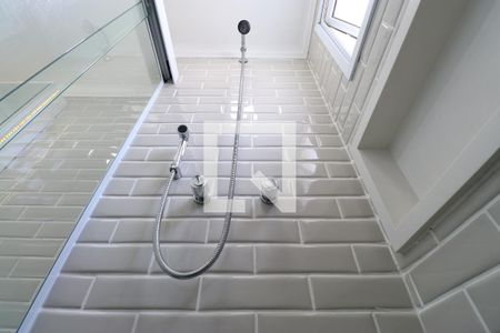 Apartamento para alugar com 96m², 2 quartos e 2 vagasDetalhe Banheiro da Suíte 2