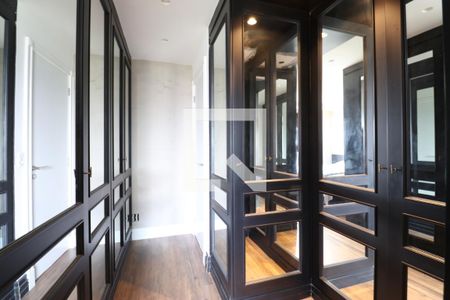 Apartamento para alugar com 96m², 2 quartos e 2 vagasDetalhe da Suíte 1